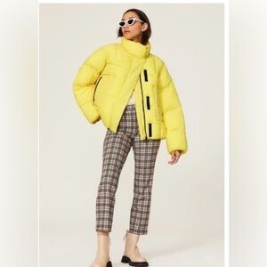 Apres ski Baum und Pferdgarten Yellow Puffer oversized Jacket size S